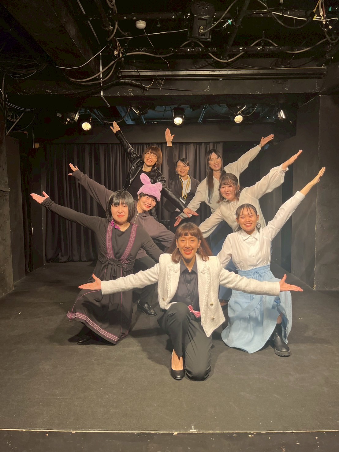 短編演劇集『イロナシハナイロ』出演者集合写真